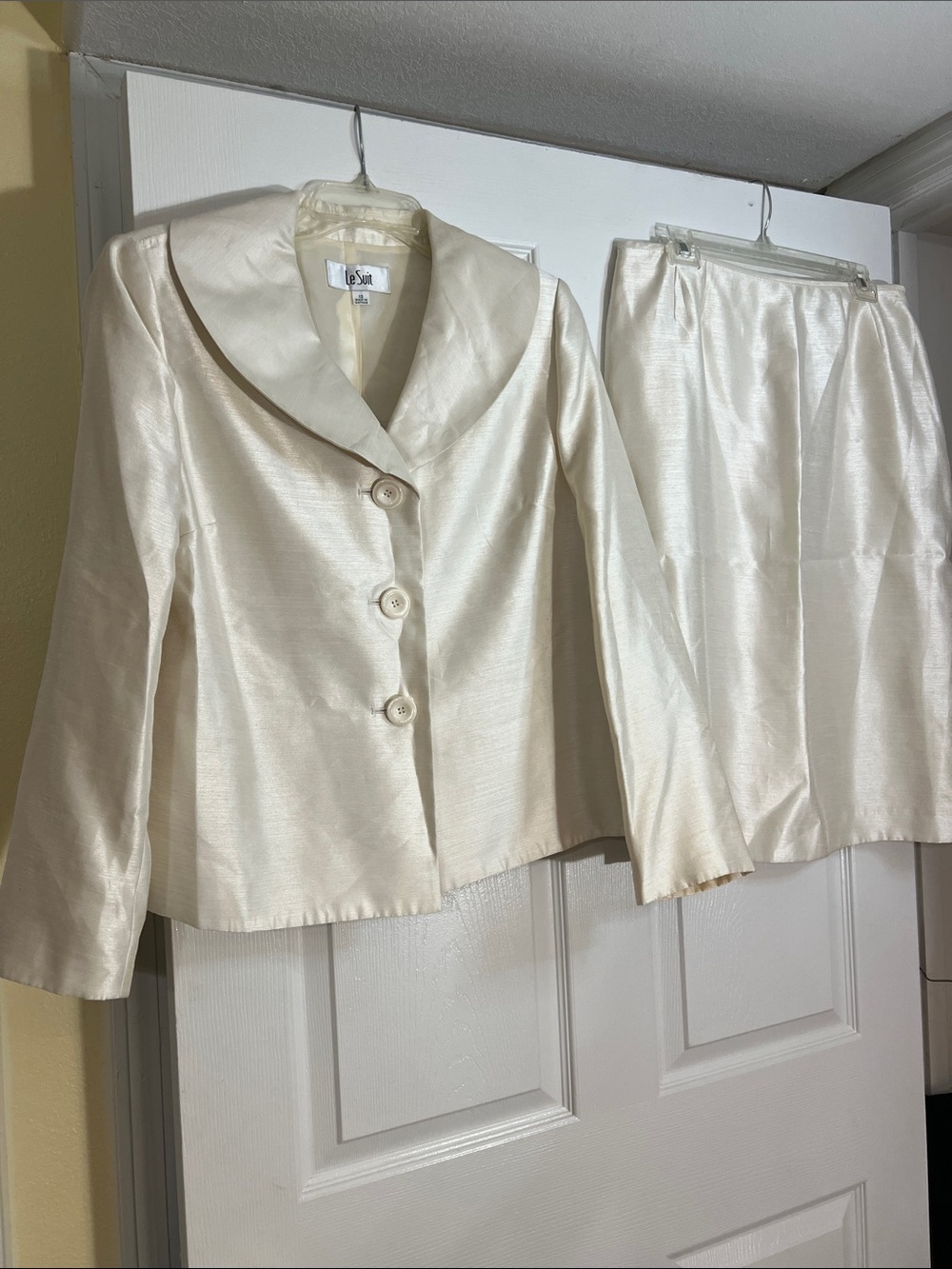 Le Suit Ivory Two-Piece Satin Skirt Set